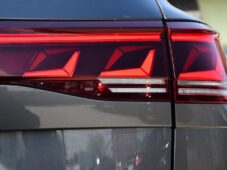 Volkswagen Touareg 3.0 TDI - 59