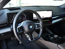 BMW Řada 5 520d M-SPORT ZÁRUKA TAŽNÉ - 14