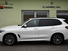 BMW X5 xDrive40i M-SPORT TAŽNÉ 7.MÍST - 10