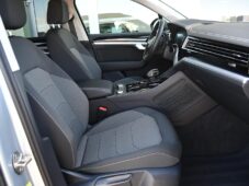 Volkswagen Touareg 3.0TDI 2.SADA KOL ČR - 12