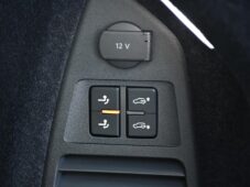 Volkswagen Touareg 3.0TDI 2.SADA KOL ČR - 44