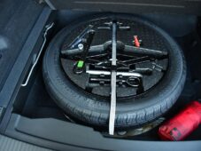 Volkswagen Touareg 3.0TDI 2.SADA KOL ČR - 47