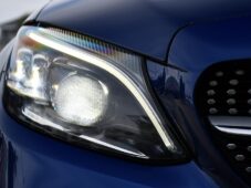 Mercedes-Benz Třídy C 220d AMG LED CARPLAY KAMERA - 52