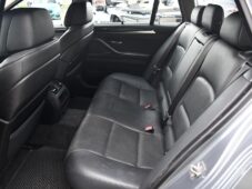 BMW Řada 5 530d xDrive - 18