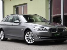 BMW Řada 5 530d xDrive - 7