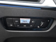 BMW i4 eDrive40 - 26