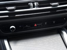 BMW i4 eDrive40 - 32