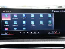 BMW i4 eDrive40 - 42