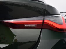 BMW i4 eDrive40 - 54