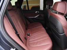 BMW X5 M50D LASER HUD H/K 2XALU ČR - 21