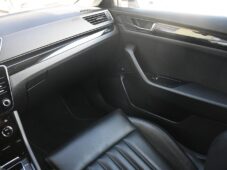 Škoda Superb 2.0TDi L&K 140kW DSG 4×4 - 23