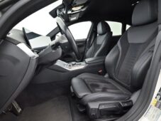 BMW i4 eDrive40 M-SPORT - 16