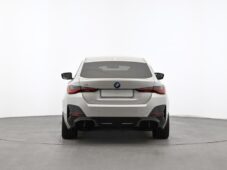 BMW i4 eDrive40 M-SPORT - 9