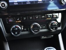 Škoda Octavia 2.0TSi 169kW RS - 31