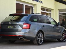 Škoda Octavia 2.0TSi 169kW RS - 4