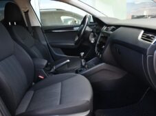 Škoda Octavia 2.0TDi STYLE TAŽNÉ LED ČR - 17