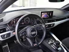 Audi A4 2.0TDi Q SLINE VIRTUAL ČR - 12