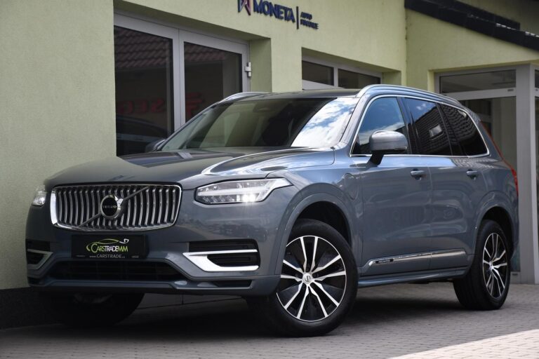 Volvo XC90 - 1