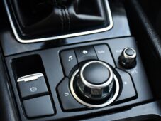 Mazda 3 2.0SKYACTIV-G HUD KAMERA 2xALU - 21