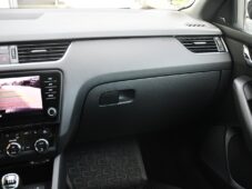 Škoda Octavia 2.0TSi 169kW RS DCC 2xALU - 8