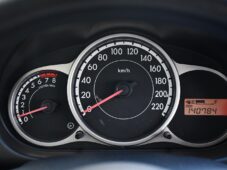Mazda 2 1.4i KLIMA - 21