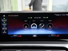 BMW Řada 3 320d xDrive M-SPORT 3L-ZÁRUKA - 27