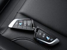 BMW Řada 3 320d xDrive MSPORT ČR 3LZÁRUKA - 38