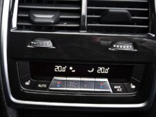 BMW X5 M COMPETITION AKRAPOVIC B&W - 22