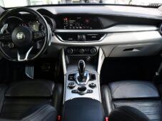 Alfa Romeo Stelvio 2.0Tbi 206kW VELOCE - 20