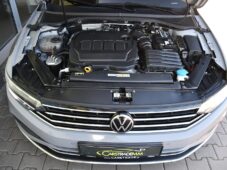 Volkswagen Passat 2.0TDi ELEGANCE KAMERA 1M ČR - 34