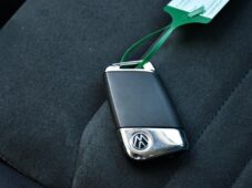 Volkswagen Passat 2.0TDi ELEGANCE KAMERA 1M ČR - 30