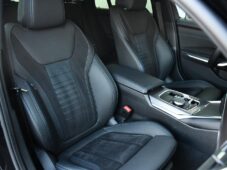BMW Řada 3 320d M-SPORT xD TAŽNÉ ČR - 22