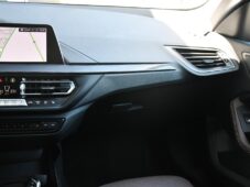 BMW Řada 2 218d NAVI KAMERA 1.M ČR - 7