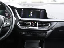 BMW Řada 2 218d NAVI LED 1M ČR - 6