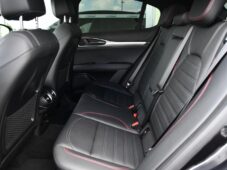 Alfa Romeo Stelvio 2.2 JTDm Competizione Q4 - 19