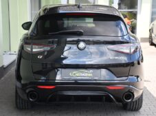 Alfa Romeo Stelvio 2.2 JTDm Competizione Q4 - 9