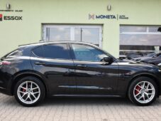 Alfa Romeo Stelvio 2.2 JTDm Competizione Q4 - 11