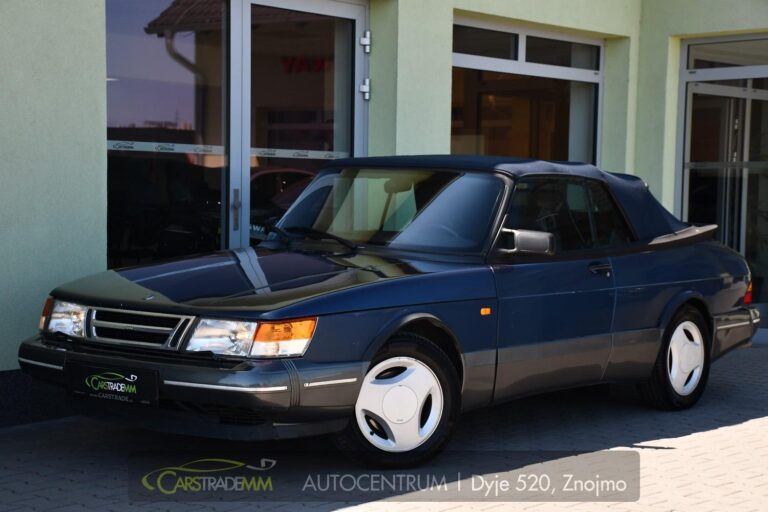 Saab 900 S - 1