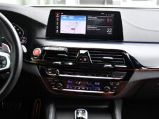 BMW M5 COMP.HUD H/K CARBON CERAMIC ČR - 6