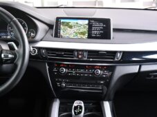 BMW X5 xDrive40d HUD ČR 2xALU - 7