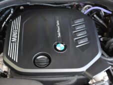 BMW Řada 4 420d xDrive M-SPORT ČR 1.MAJ - 40