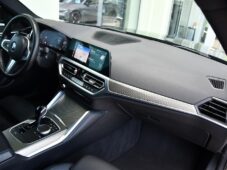 BMW Řada 4 420d xDrive M-SPORT ČR 1.MAJ - 17