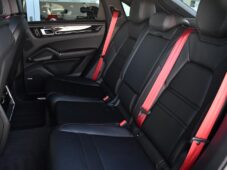 Porsche Cayenne 3.0E-Hybrid CHRONO PHEV TAŽNÉ - 18