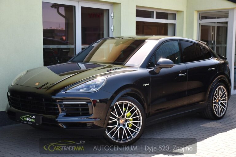 Porsche Cayenne 3.0E-Hybrid CHRONO PHEV TAŽNÉ - 1