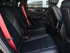 Porsche Cayenne 3.0E-Hybrid CHRONO PHEV TAŽNÉ - 19