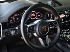 Porsche Cayenne 3.0E-Hybrid CHRONO PHEV TAŽNÉ - 15