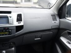 Toyota Hilux DOUBLE CAB 3.0d PO ROZVODECH - 7
