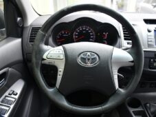 Toyota Hilux DOUBLE CAB 3.0d PO ROZVODECH - 20