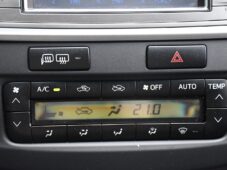 Toyota Hilux DOUBLE CAB 3.0d PO ROZVODECH - 25