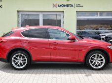 Alfa Romeo Stelvio 2.0 206kW Q4 VELOCE - 11